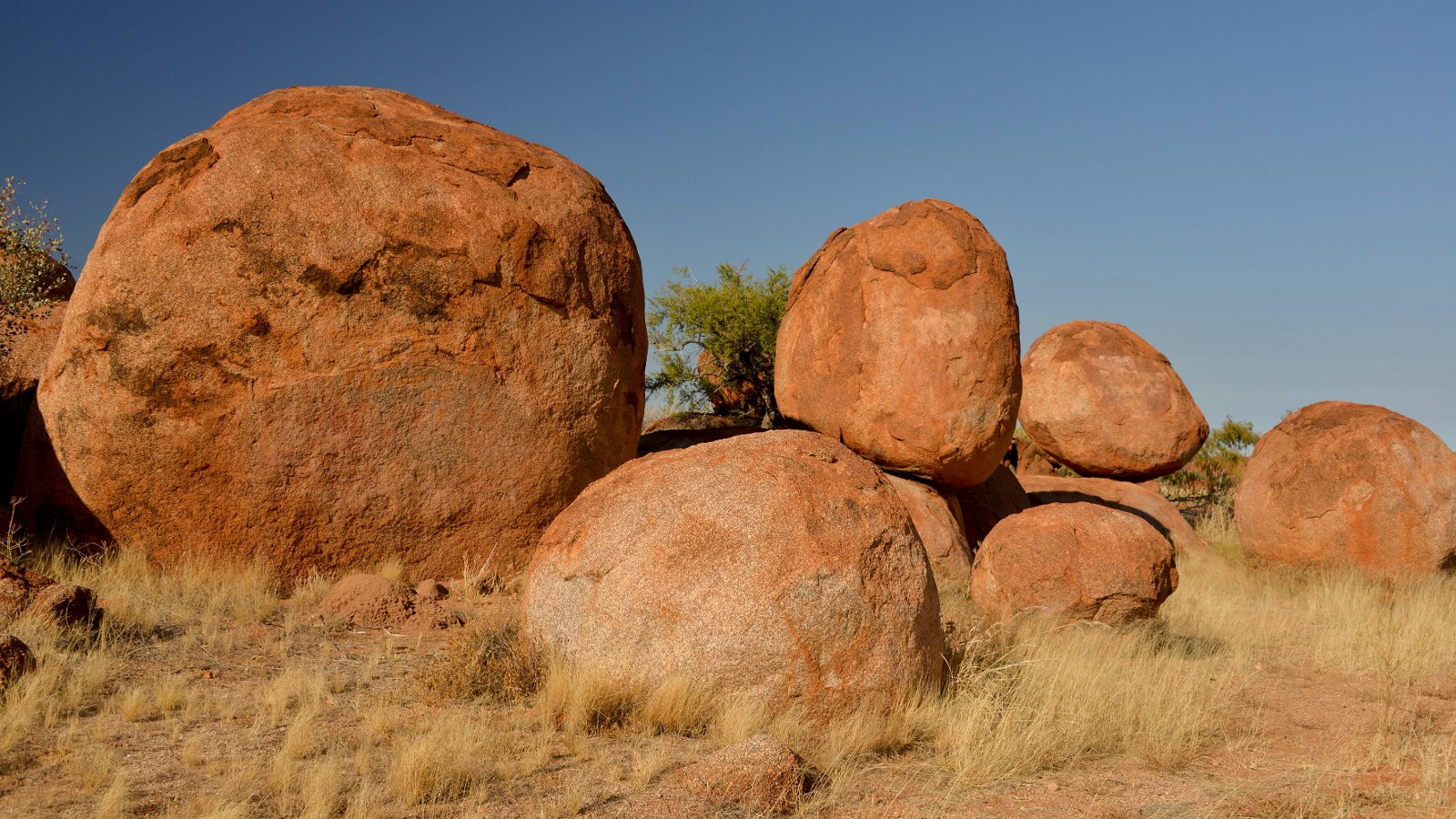 Devils Marbles